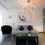 Apartment Palatinazeit- Boutique-apartments Hamburg&berlin - Stilvoll Wohnen Mit Bis Zu Sieben Personen *