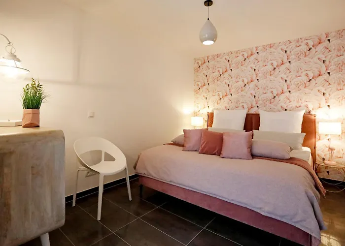 Lägenhet Palatinazeit- Apartments In Freinsheim - Hamburg & Berlin - Stilvoll Wohnen Unter Einem Dach Freinsheim