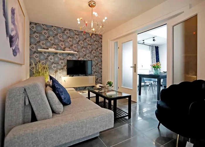 Palatinazeit- Boutique-apartments Hamburg & Berlin - Stilvoll Wohnen Mit Bis Zu Sieben Personen Appartement Freinsheim