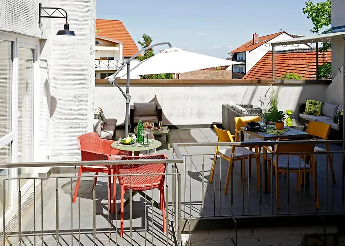 Palatinazeit- Boutique-apartments Hamburg & Berlin - Stilvoll Wohnen Mit Bis Zu Sieben Personen Freinsheim